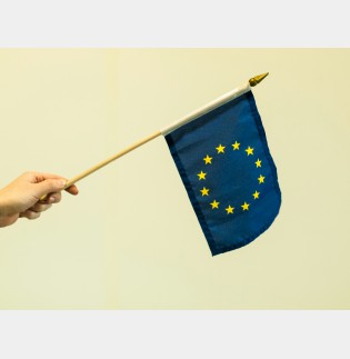 Mávací vlaječka EU - malá