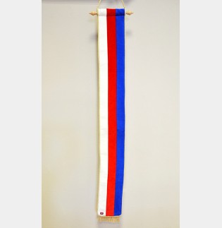 Sametová praporová hrazdičková stuha v barvě české trikolóry