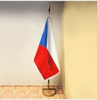 Sada - sametová vlajka ČR, jednodílná žerď s kovovým stojanem podkova, praporová šňůra se střapci